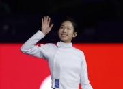 开云足球直播-亚洲击剑选手力压群雄，夺得女子团体金牌