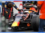 开云体育官方网站-红牛车队鏖战红牛二队，阿隆索刷新纪录的简单介绍