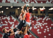 开云体育官方网站-引擎与肌肉的共振，F1揭幕战之夜与詹姆斯的统治力交响