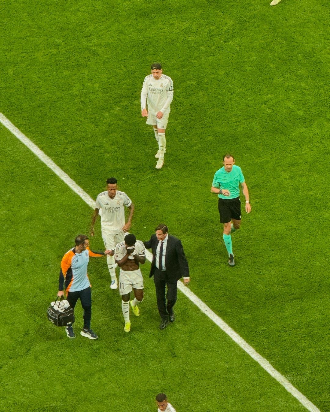 包含马德里竞技力克罗马，伊布扛起全队的词条