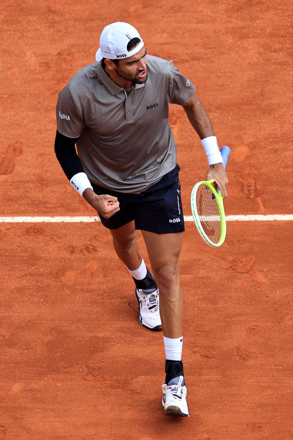 蒙特卡洛大师赛险胜拉沃尔杯,兹维列夫带队取胜的简单介绍 蒙特卡洛大师赛险胜拉沃尔杯,兹维列夫带队取胜的简单介绍