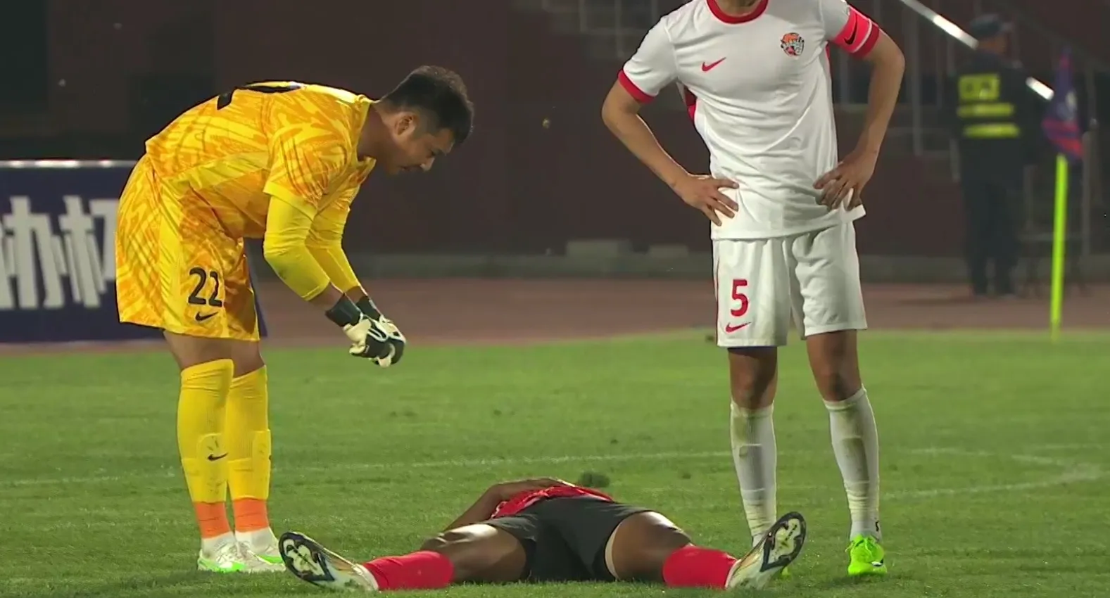 球员伤愈归队备战下一场比赛