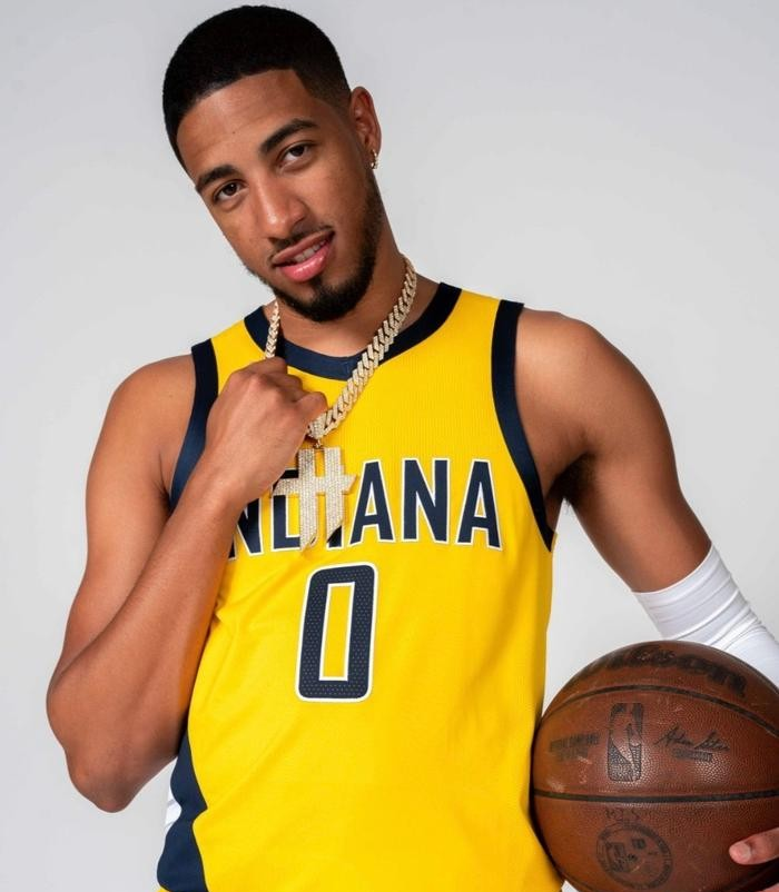 步行者客场击败篮网，奥拉迪波全面发威