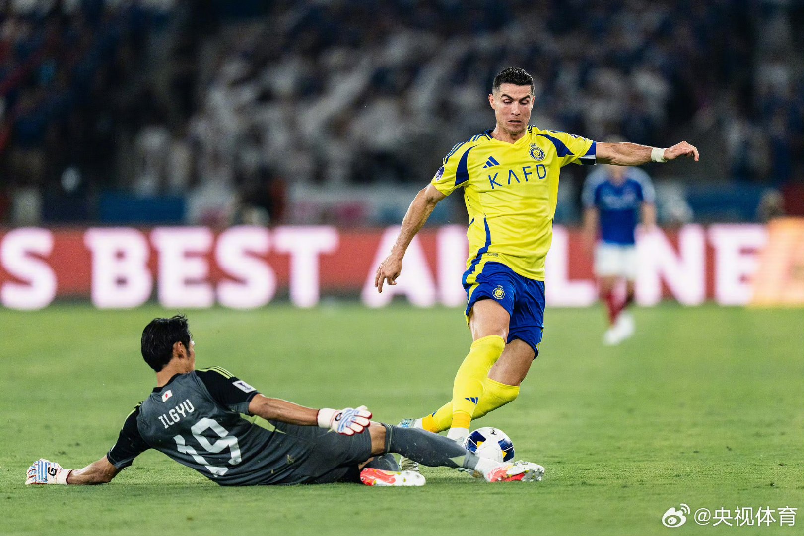 关于巴西边锋比利亚打破僵局，率先攻破对手球门的信息