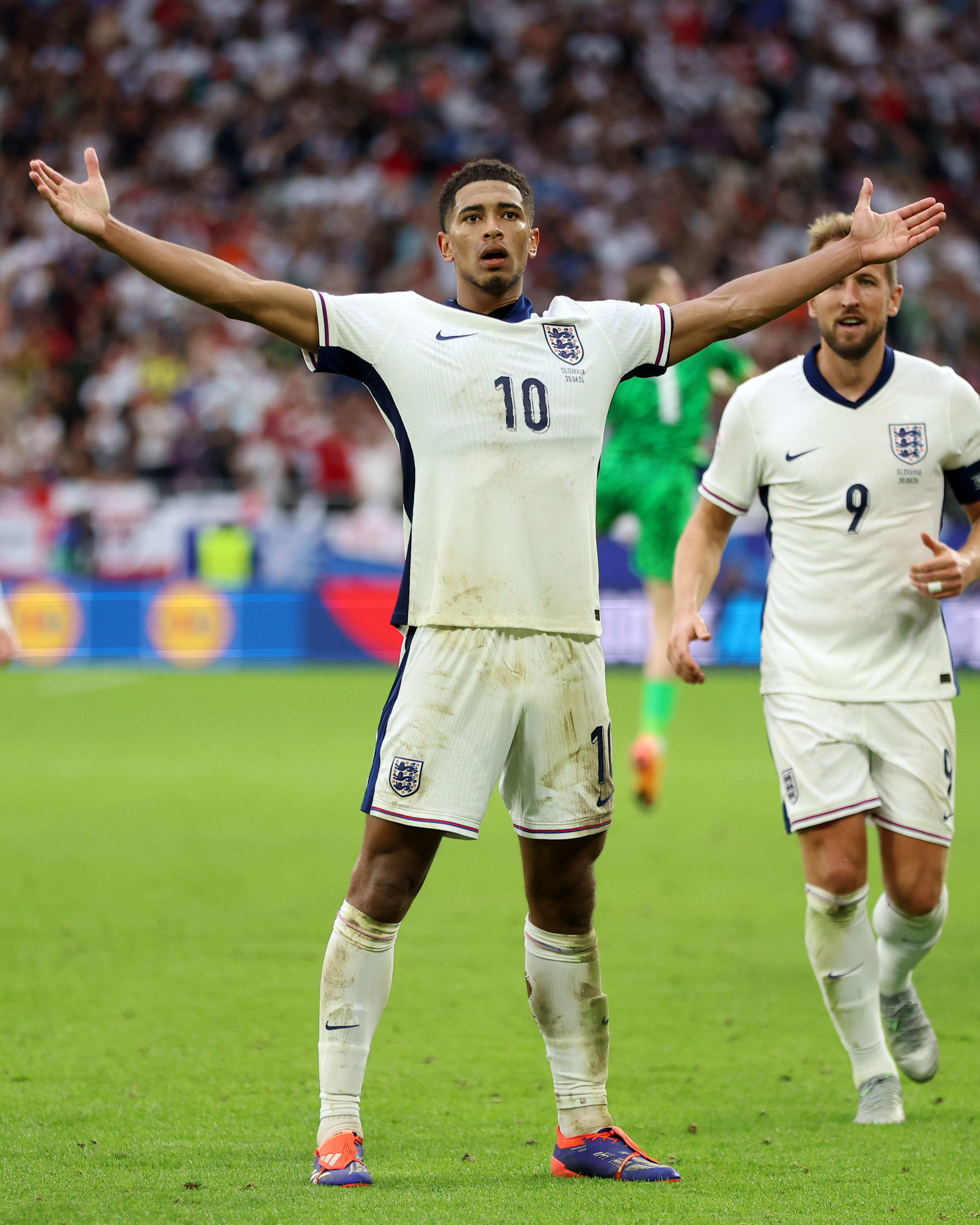 英格兰欧锦赛备战，迎战立陶宛