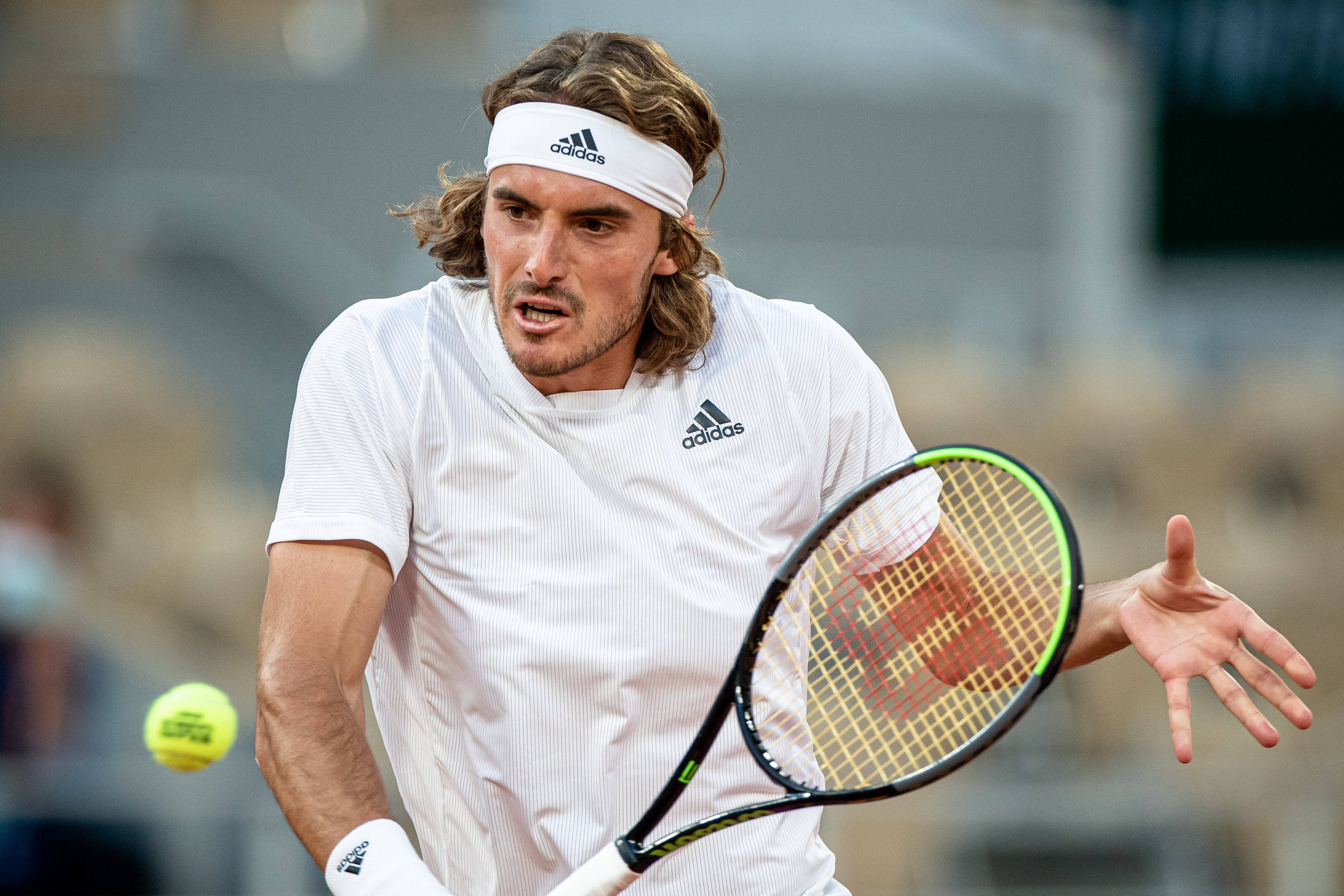 日本网球队爆冷英国网球队，西西帕斯绝境逆转的简单介绍