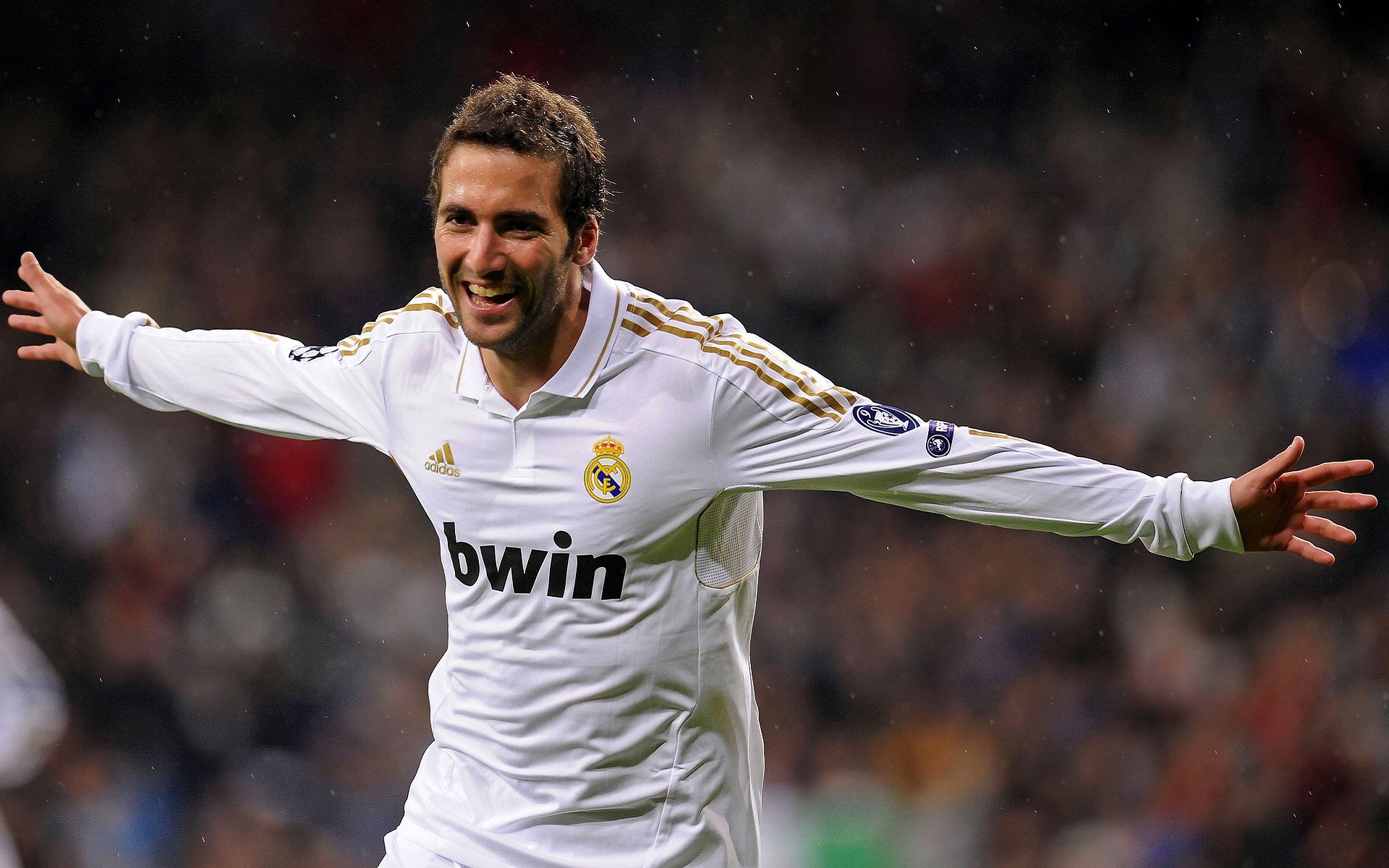 赛道与沙场，当F1引擎轰鸣遇上伊拉克的绝地反击